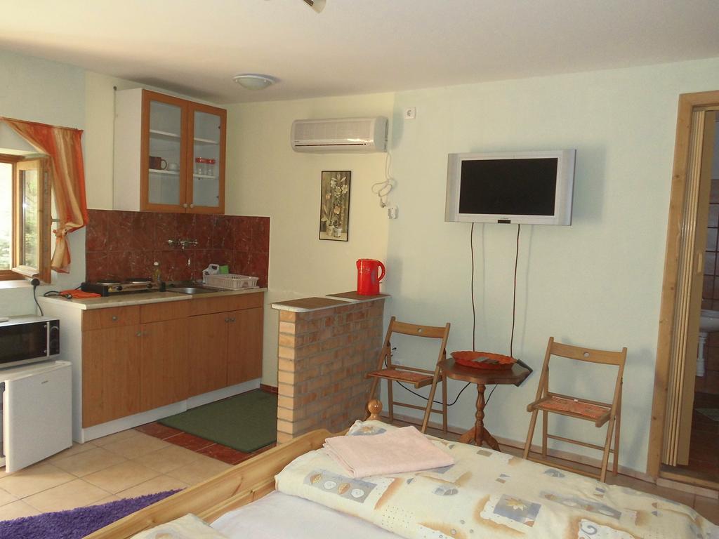 Fenyves Apartman Sárospatak Exteriér fotografie