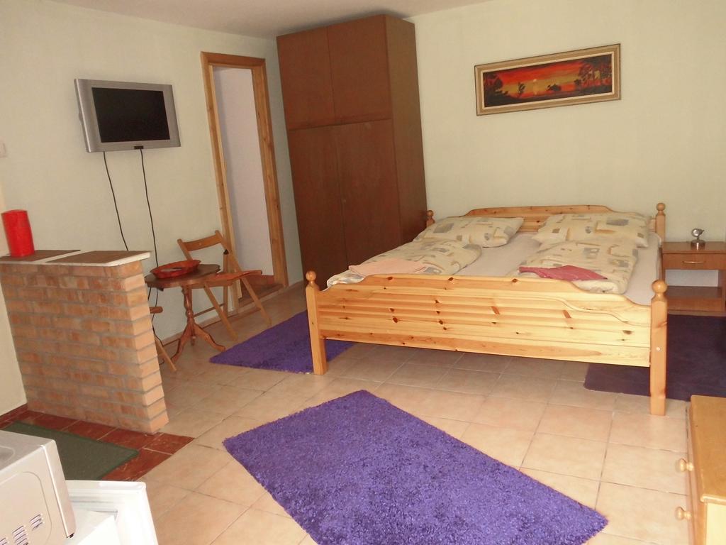 Fenyves Apartman Sárospatak Exteriér fotografie