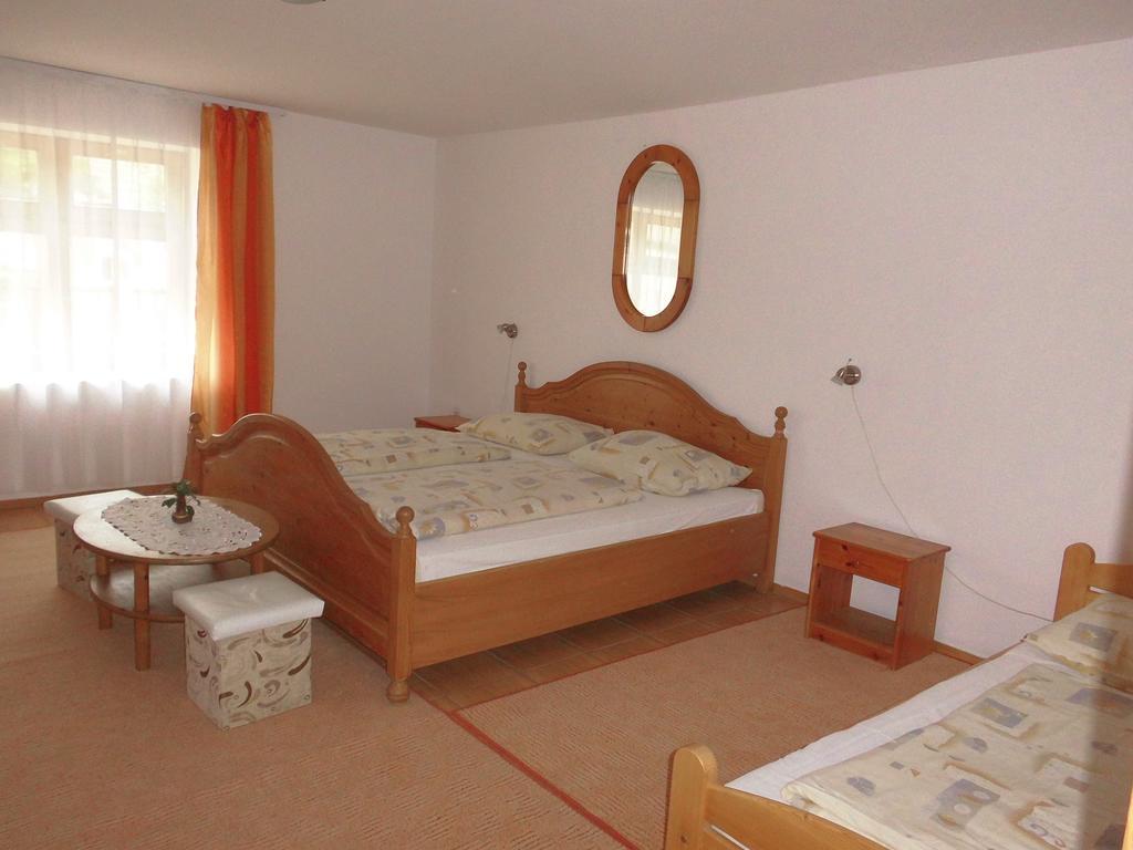 Fenyves Apartman Sárospatak Exteriér fotografie