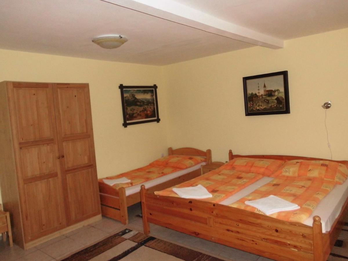 Fenyves Apartman Sárospatak Exteriér fotografie